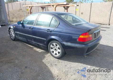 2003 BMW 325I из США, поврежденный, VIN WBAEV33423KL85638